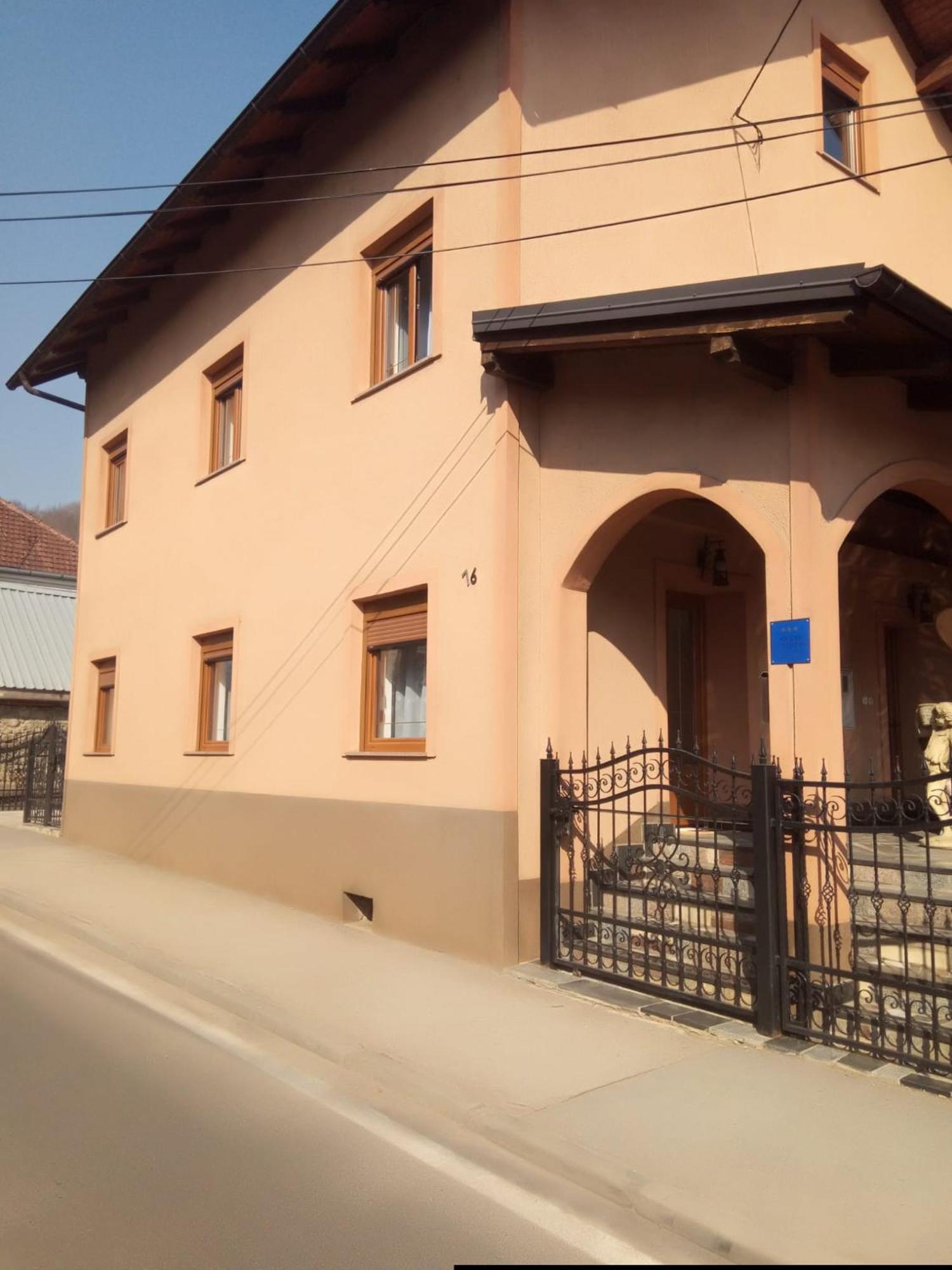 Studio Apartman Kika Otocac Luaran gambar