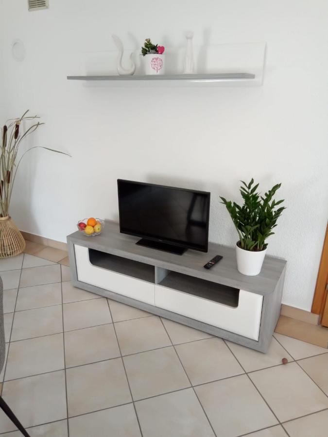 Studio Apartman Kika Otocac Luaran gambar